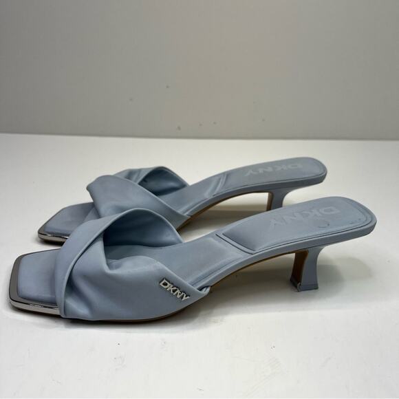 DKNY Jolaine Twist Slide sandals celeste blue - 9.5 - Picture 3 of 12